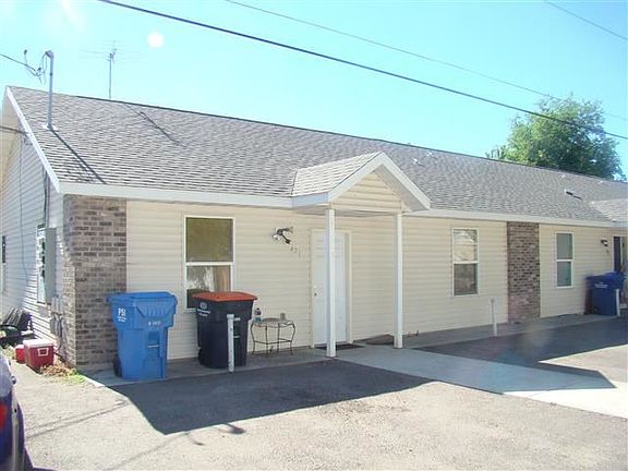 3rd image of 421-423-425 Borah Ave W
