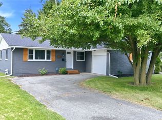 163 Mark Ln, Fairborn, OH 45324