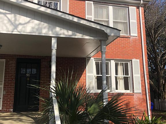 #90 has its own driveway and shares a backyard with the neighbor