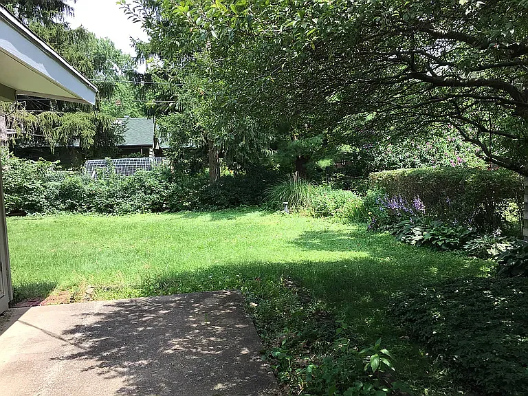 1914 S Harding Dr — Photo 18