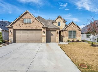 9508 Siltstone Dr, Denton, TX 76207