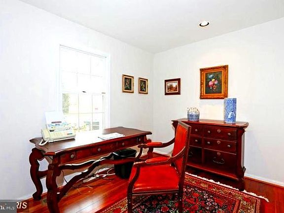 4th image of 1709 Pasture Brook Way