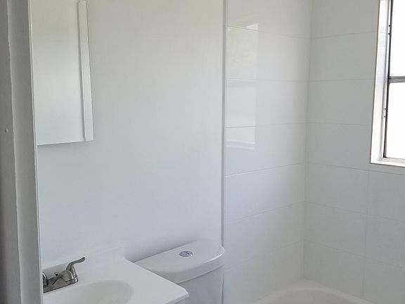 2nd image of 38 Oviedo Ave APT 8