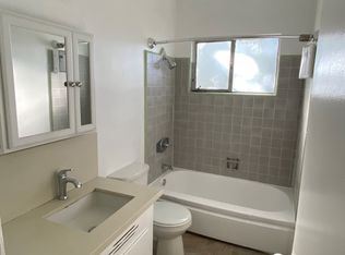 4423 Santa Rosalia Dr, Los Angeles, CA 90008