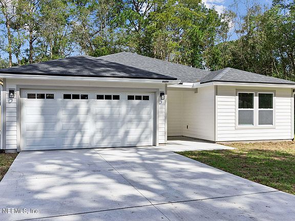 3rd image of 8609 VINING Street