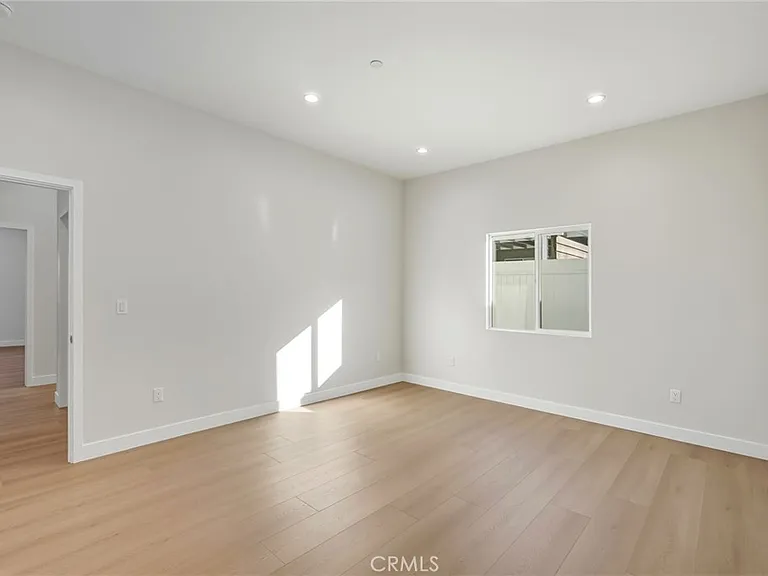 16140 Mayall St #16140 — Photo 15