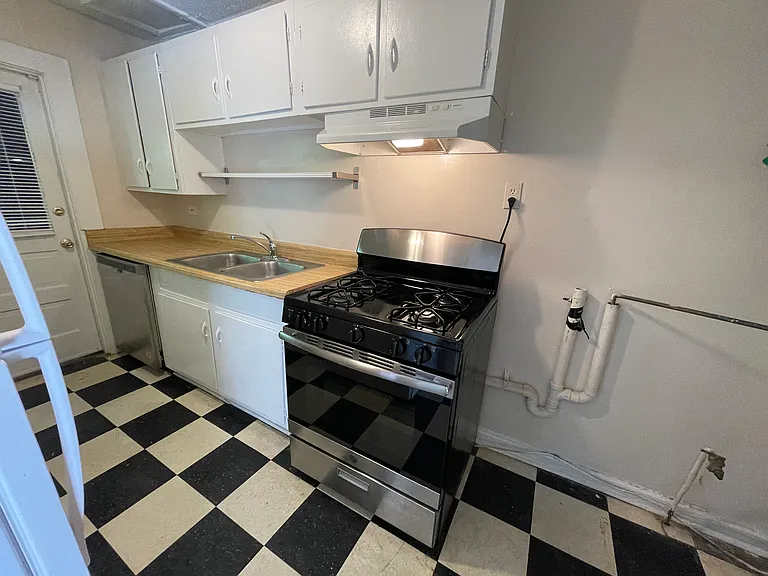 1623 Valley Ave — Photo 19