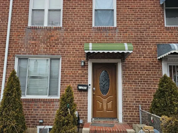 19609 Station Road, Flushing, NY 11358