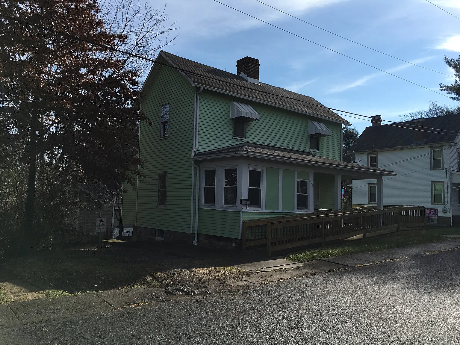 221 Cherry St photo 1