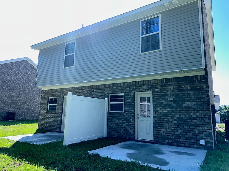2845 Jubilee Dr #A — Photo 2