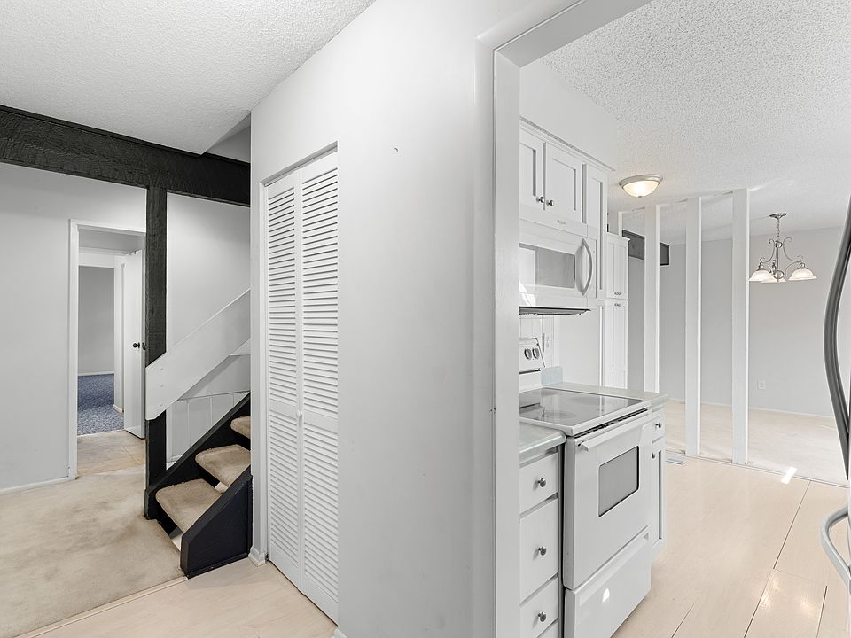 1st image of 8019 N Stoddard Ave