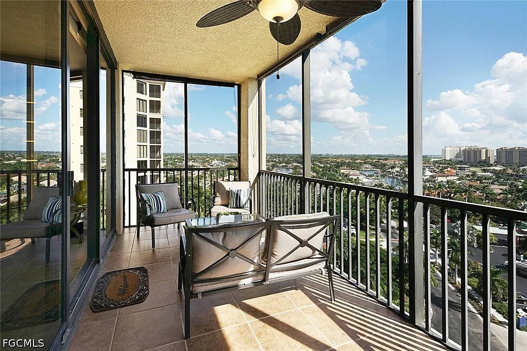 3 bed, 2.0 bath, 1737 sqft, $7,200 — Photo 1