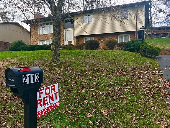 4th image of 2113 Pinebrook Dr