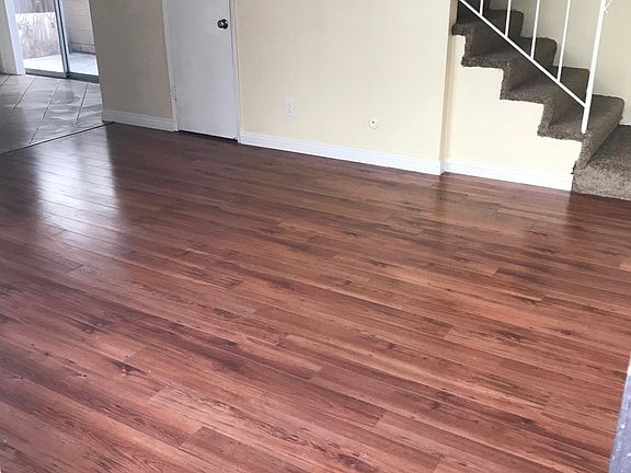 2nd image of 13311 Kornblum Ave