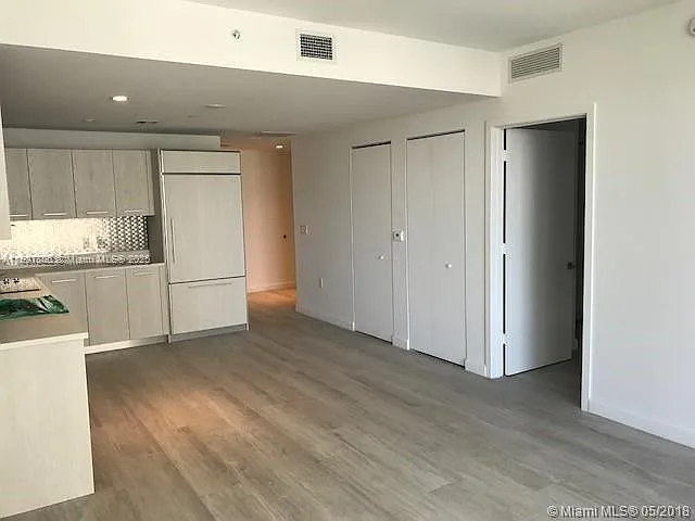 55 SW 9th St #2510 — Photo 4