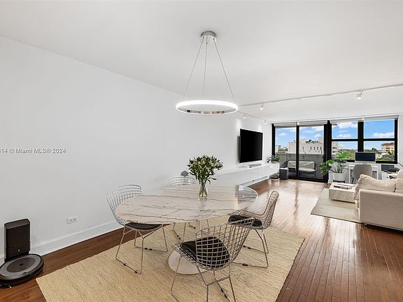 4th image of 10101 E Bay Harbor Dr APT 602
