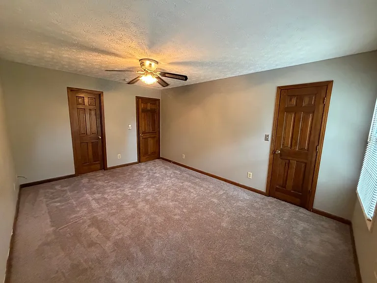 364 Regal Dr — Photo 8