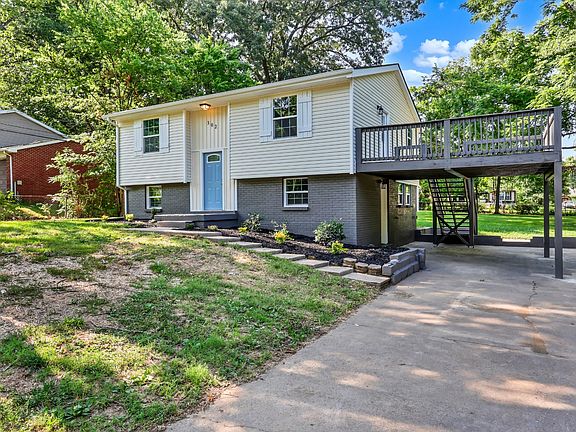 5th image of 302 Plantation Dr