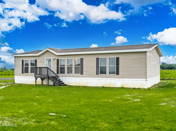 4906 Albert Rd, Abbeville, LA 70510