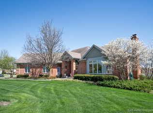 613 Birch St, Sugar Grove, IL 60554