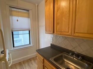 3054 E Tremont Ave APT 1R, Bronx, NY 10461