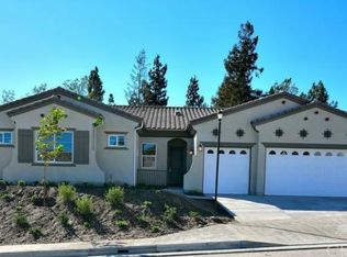 11367 Rey Terrace Way, Sylmar, CA 91342