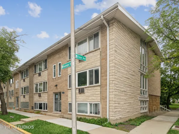 7231 Randolph St APT 1B, Forest Park, IL 60130