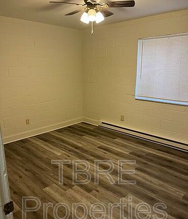4th image of 1528 6th Ave APT 2