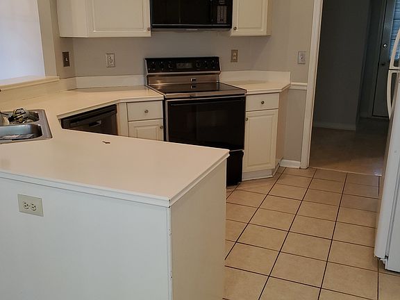 4th image of 2425 Noble Wood Ct