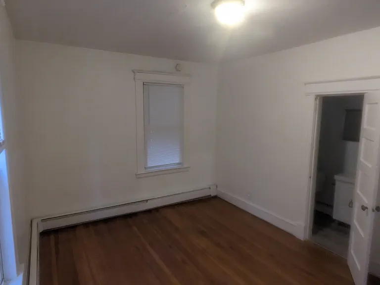 23 Lyman St #2W — Photo 3