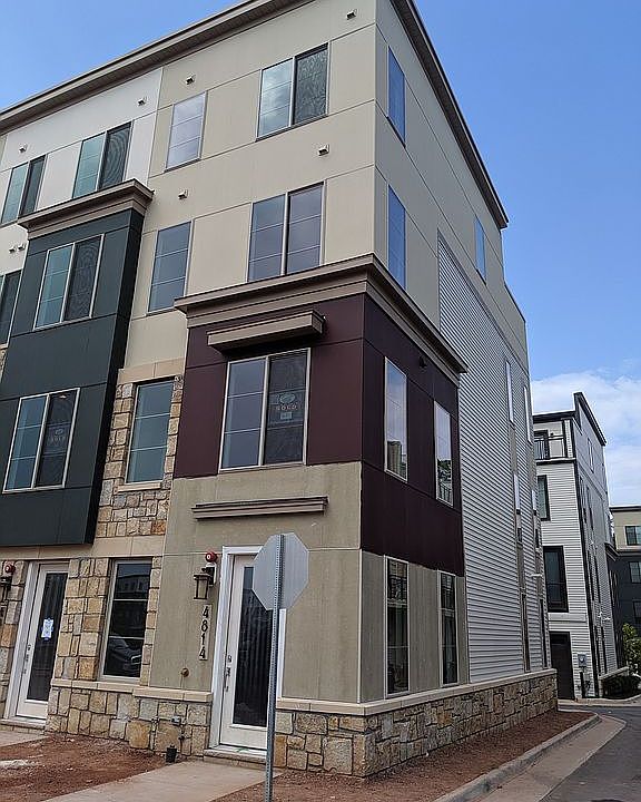 2nd image of 4814 Garden View Ln