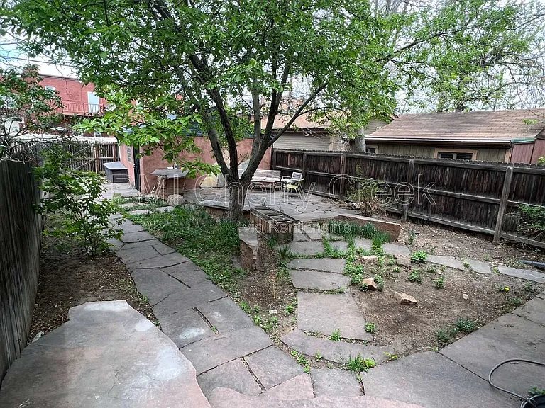 2545 Stout St — Photo 25