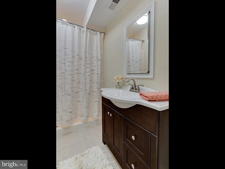 1303 Cooksie St — Photo 2