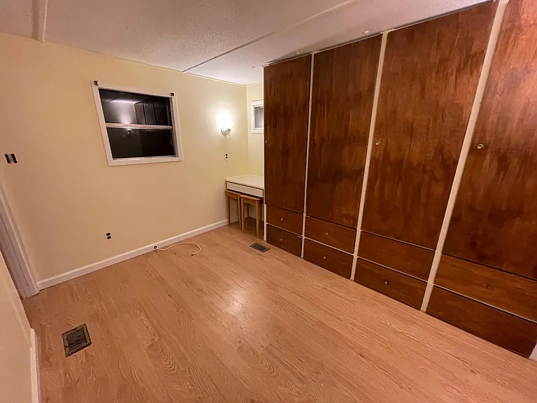 1179 S Meadow Dr — Photo 9