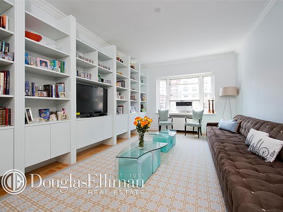 3rd image of 225 E 74th Street 6e #6E