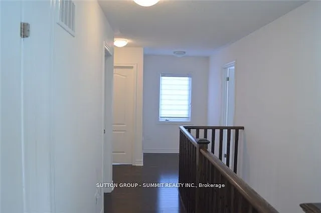 36 Denali Cres — Photo 13