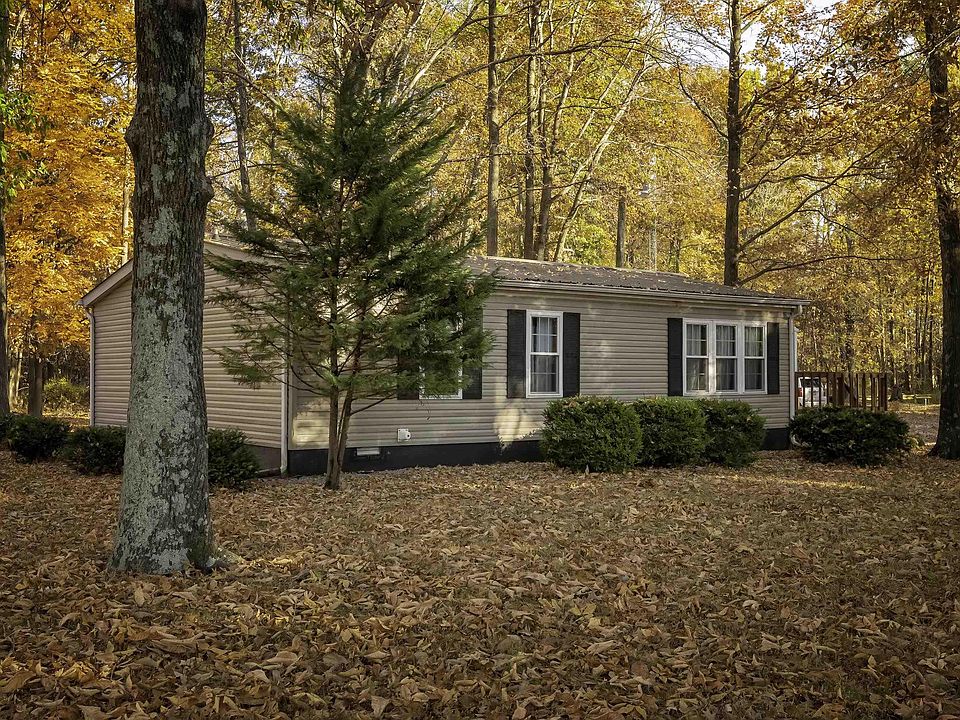 1st image of 4270 N Cooley Ln