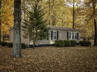 4270 N Cooley Ln, Bonnie, IL 62816