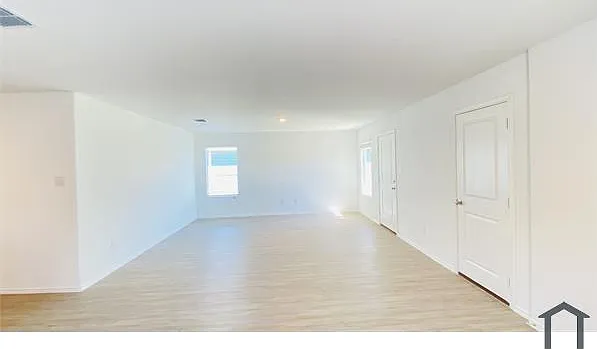 3620 Bluebird Ln — Photo 4