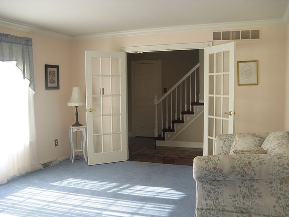 Living Room w/ French Doors