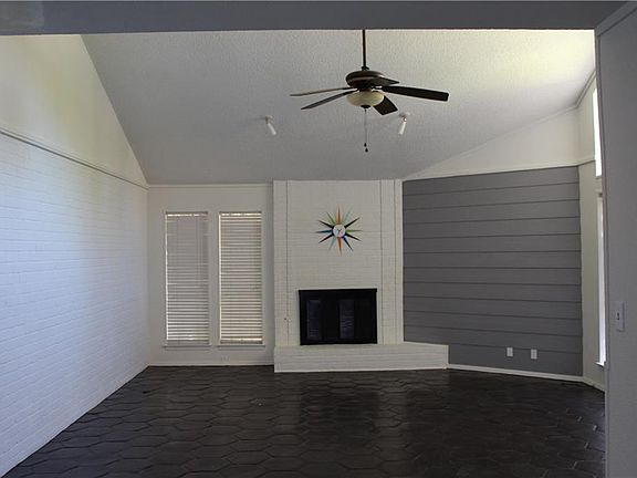2nd image of 2211 Brigadoon Ct