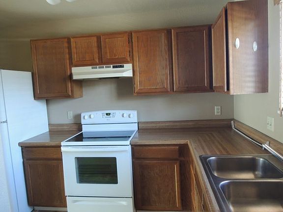 2nd image of 3285 Canyon Dr Unit 72