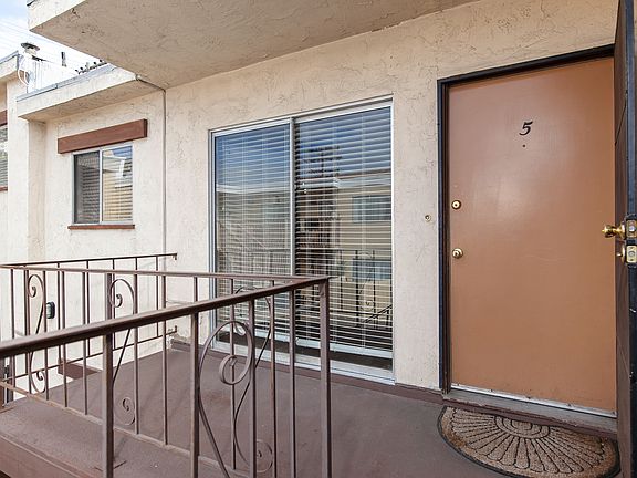 4th image of 1636 Thomas Ave #5