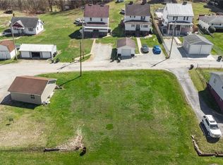197 Lily St, Lowber, PA