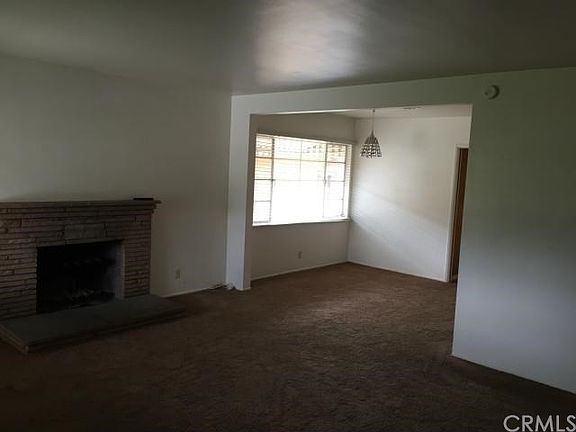 2nd image of 811 S Fenimore Ave