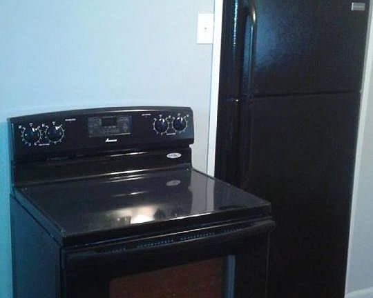 2nd image of 1531 Fairmount Ave