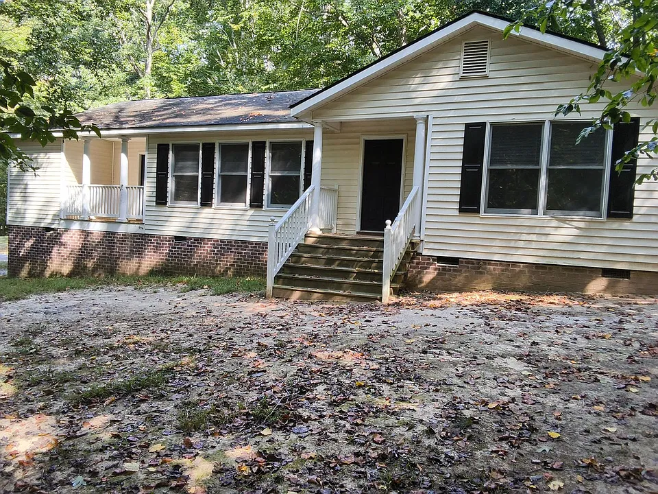 218 Beachcliff Rd
