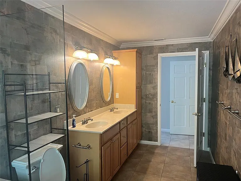 226 Delmar Ave — Photo 25