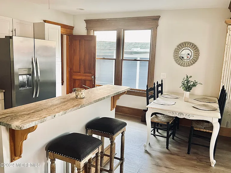 100 Lake Ave — Photo 18