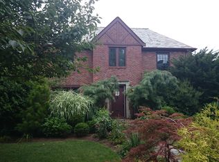 282 Kent St, Brookline, MA 02446